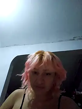 Snapshot of sadnessgyall chatting on 09/21/25, 06:15 sadnessgyall online show from 09/21/25, 06:15