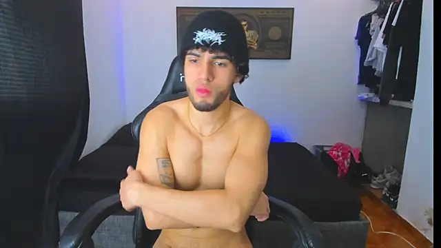 daddy jhons online show from 11/10/25, 04:17