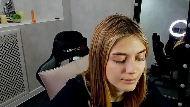 Cherry Price online show from 12/20/24, 09:43