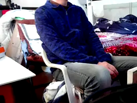 hotkaier online show from 03/25/26, 01:44