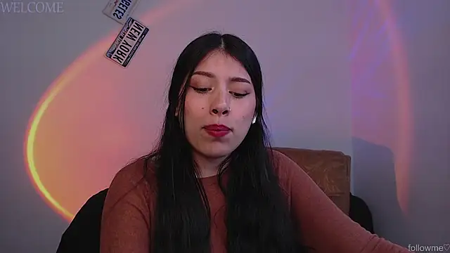 iam emy online show from 03/19/25, 10:42