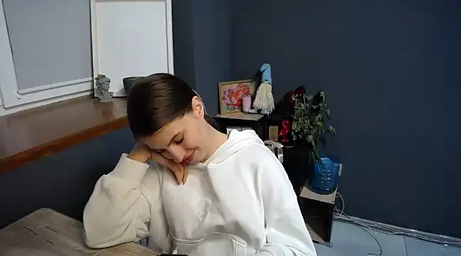 felicity gold online show from 03/05/25, 10:22