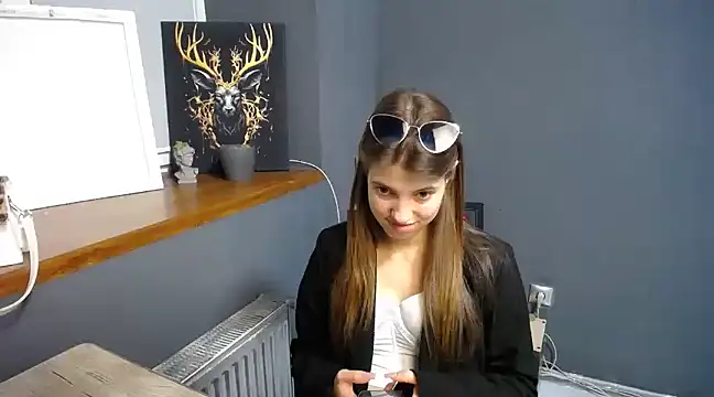 felicity gold online show from 03/10/25, 07:21