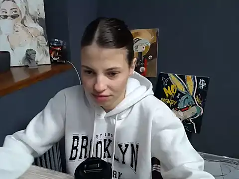 felicity gold online show from 12/17/25, 07:14