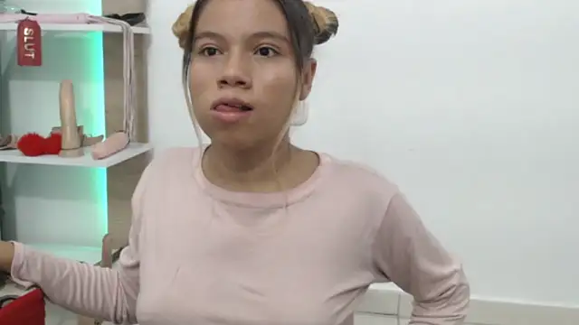 Naomi991 online show from 09/26/25, 09:30