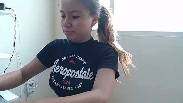 Naomi991 online show from 11/22/25, 01:54