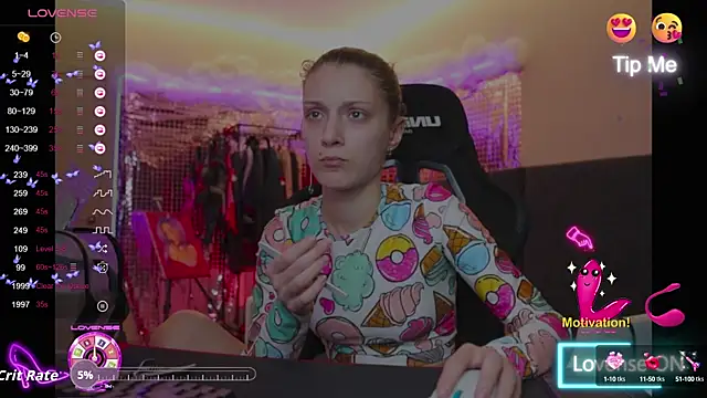 Kathleen Meow online show from 10/12/25, 03:00