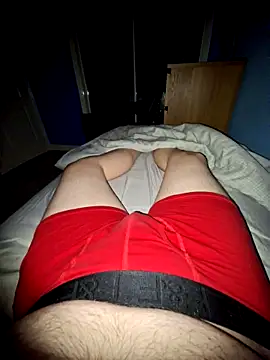 Snapshot of Scotland_100 chatting on 11/21/25, 07:07 Scotland 100 online show from 11/21/25, 07:07