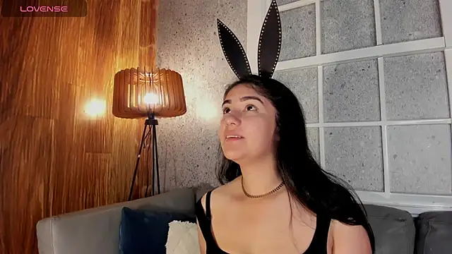 Belliinda 21 online show from 01/30/25, 06:32