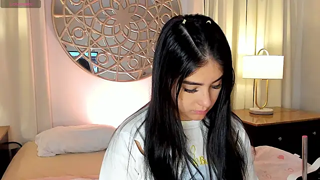 Snapshot of Belliinda_21 chatting on 07/13/26, 07:16 Belliinda 21 online show from 07/13/26, 07:16