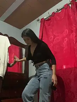 Snapshot of Naty_G chatting on 03/16/25, 10:53 Naty G online show from 03/16/25, 10:53