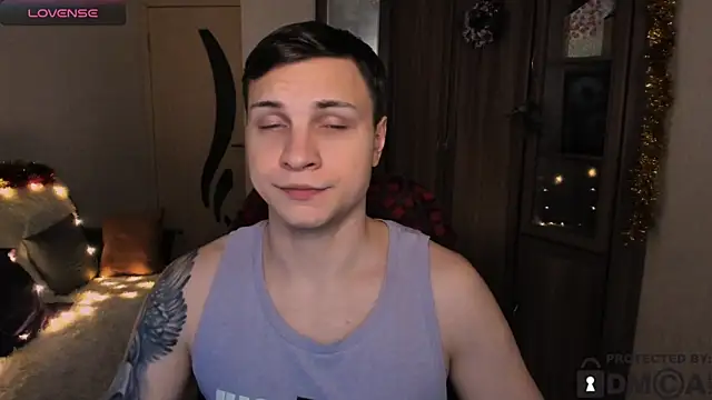 handsome guy01 online show from 12/01/25, 08:36