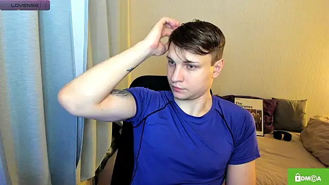 handsome guy01 online show from 02/11/26, 05:40