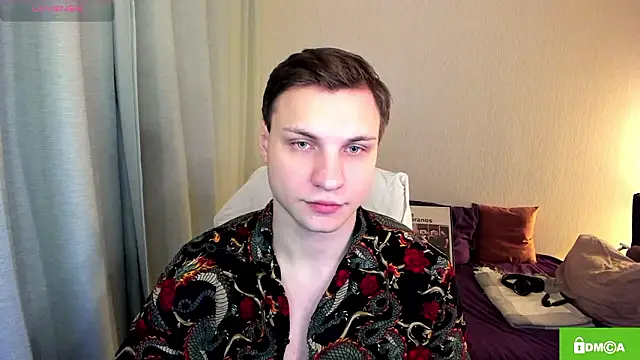 handsome guy01 online show from 03/13/26, 07:09