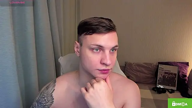 handsome guy01 online show from 04/26/26, 06:38