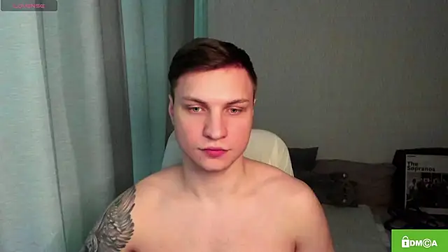 handsome guy01 online show from 05/19/26, 07:26