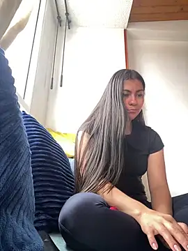 LorenaAmerica online show from 12/01/24, 06:08