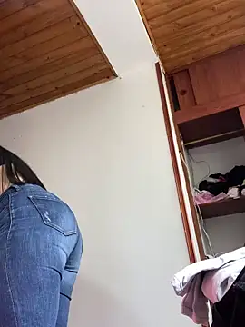 LorenaAmerica online show from 12/05/24, 08:33