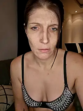 Snapshot of Lenchen_ chatting on 01/02/25, 09:50 Lenchen online show from 01/02/25, 09:50