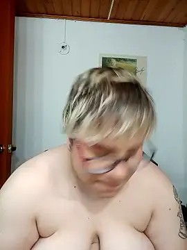 amalia love online show from 01/18/26, 04:05