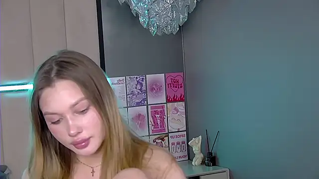 Snapshot of ViolaFlirt chatting on 01/29/25, 11:20 ViolaFlirt online show from 01/29/25, 11:20