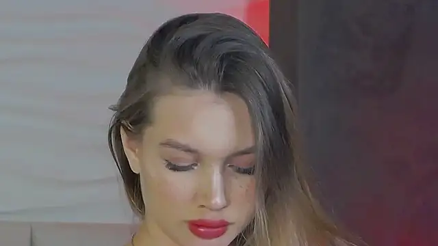 Snapshot of ViolaFlirt chatting on 02/18/25, 07:43 ViolaFlirt online show from 02/18/25, 07:43