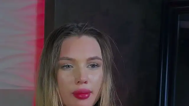 Snapshot of ViolaFlirt chatting on 02/19/25, 01:50 ViolaFlirt online show from 02/19/25, 01:50