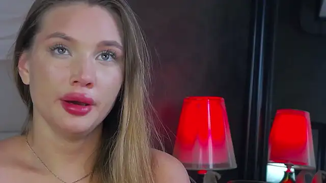 Snapshot of ViolaFlirt chatting on 02/20/25, 04:18 ViolaFlirt online show from 02/20/25, 04:18