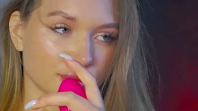 Snapshot of ViolaFlirt chatting on 02/20/25, 07:23 ViolaFlirt online show from 02/20/25, 07:23