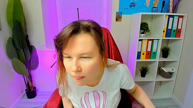 CarolGiggly online show from 10/03/25, 07:00