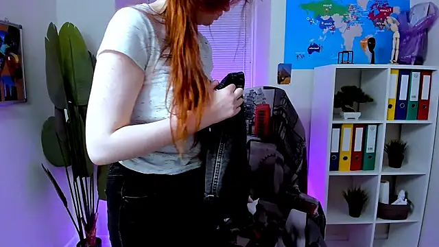 CarolGiggly online show from 10/08/25, 09:45