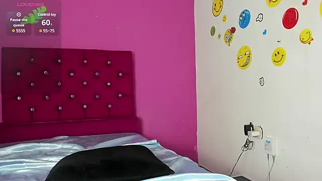 tiffany Bitch online show from 01/31/25, 08:33