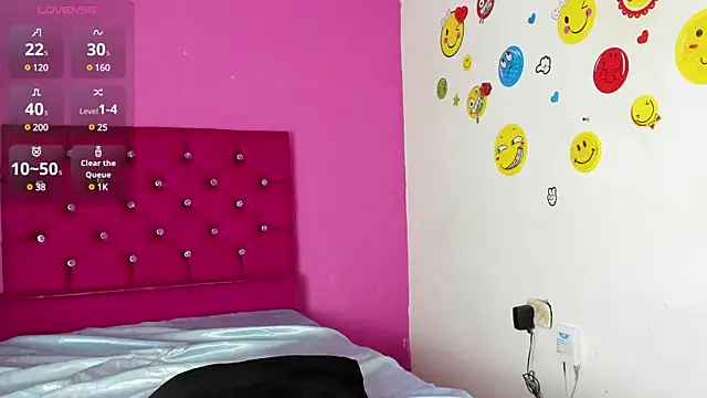 tiffany Bitch online show from 03/05/25, 07:49