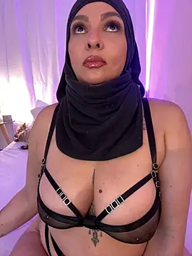 Aligoldbottom online show from 03/16/25, 05:50