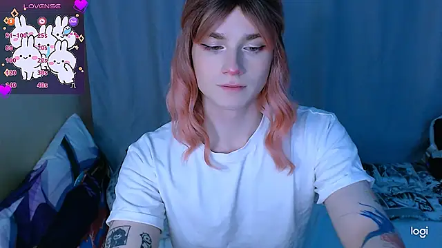 Snapshot of Alice_Hells chatting on 12/23/24, 08:33 Alice Hells online show from 12/23/24, 08:33