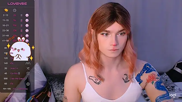 Snapshot of Alice_Hells chatting on 01/23/25, 07:00 Alice Hells online show from 01/23/25, 07:00