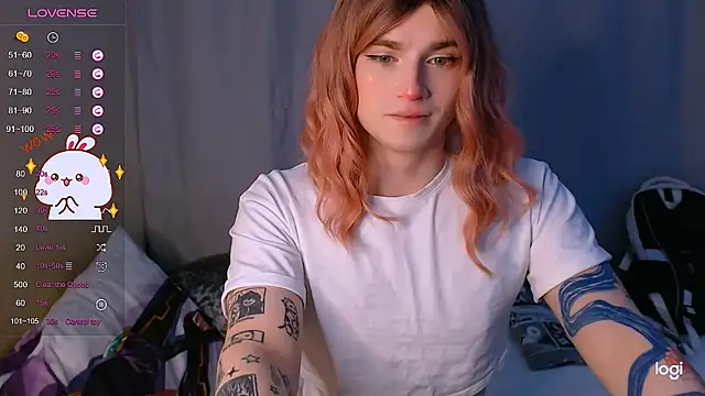 Snapshot of Alice_Hells chatting on 01/31/25, 07:39 Alice Hells online show from 01/31/25, 07:39