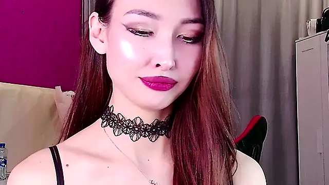 honey yani online show from 12/26/24, 03:42