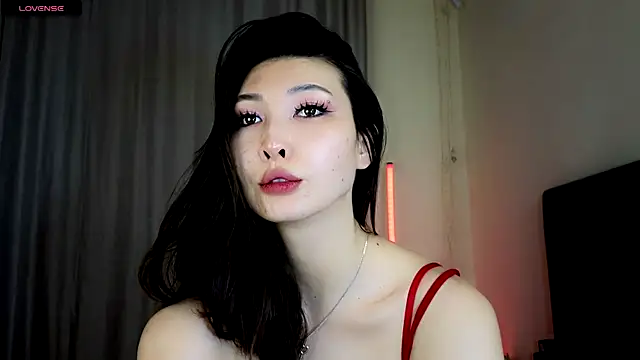 honey yani online show from 05/17/26, 11:23