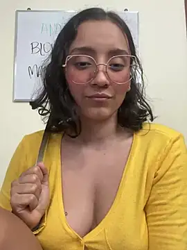 Kay LustyWife online show from 03/07/25, 01:20