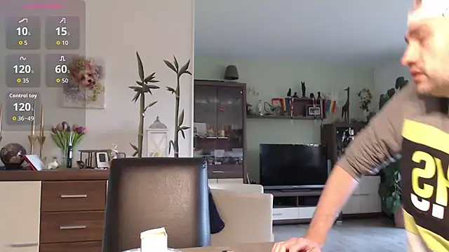 xxJANI2xx online show from 04/06/26, 06:03