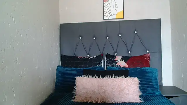 slimbigass online show from 10/21/25, 09:21