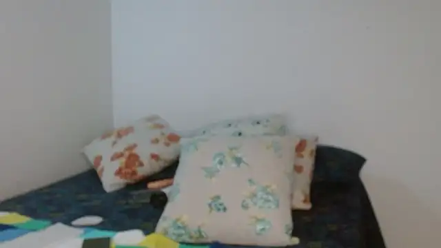 Vanessa Aniston online show from 09/27/25, 07:19