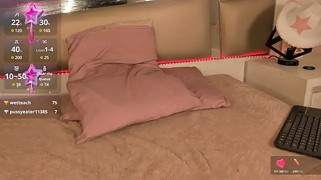 Snapshot of Mis__lola chatting on 12/04/24, 11:24 Mis lola online show from 12/04/24, 11:24