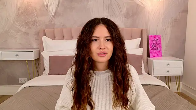 milaleoneli online show from 09/10/25, 04:40