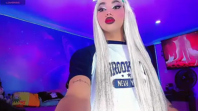 Thalia girl21 online show from 07/13/26, 12:02