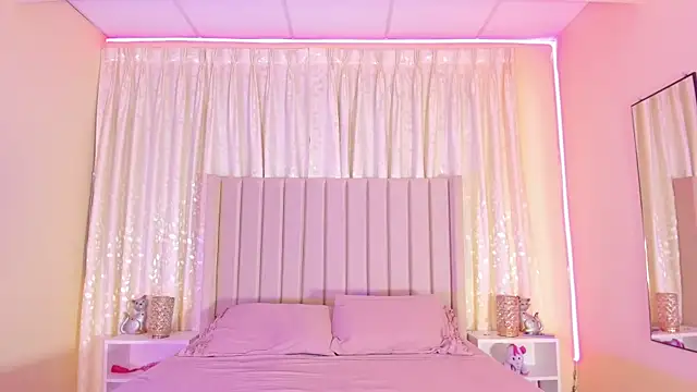 Aliison Smith online show from 03/17/25, 03:03