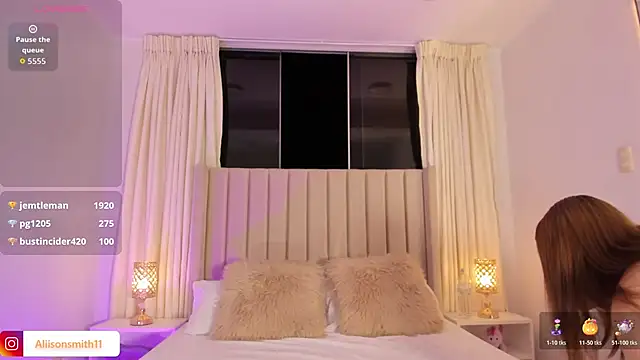 Aliison Smith online show from 01/16/26, 03:43