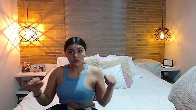 Scarlett Jazmin online show from 11/20/25, 09:42