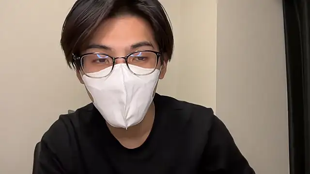 Lio kun online show from 12/28/24, 12:03